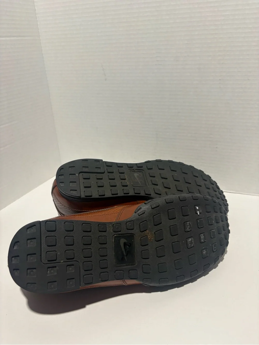 Nike classic brown